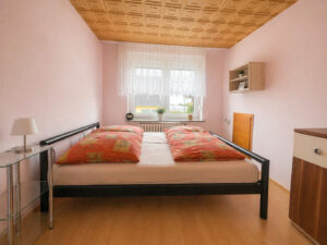 Schlafzimmer OG