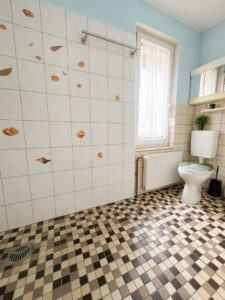 Badezimmer EG