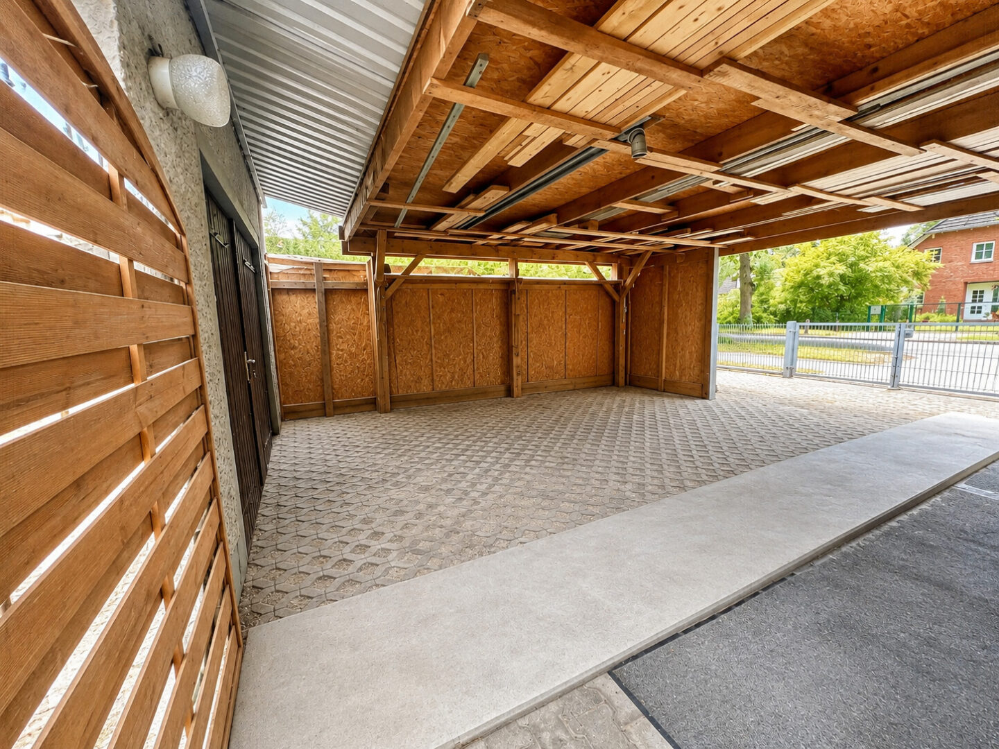 Carport