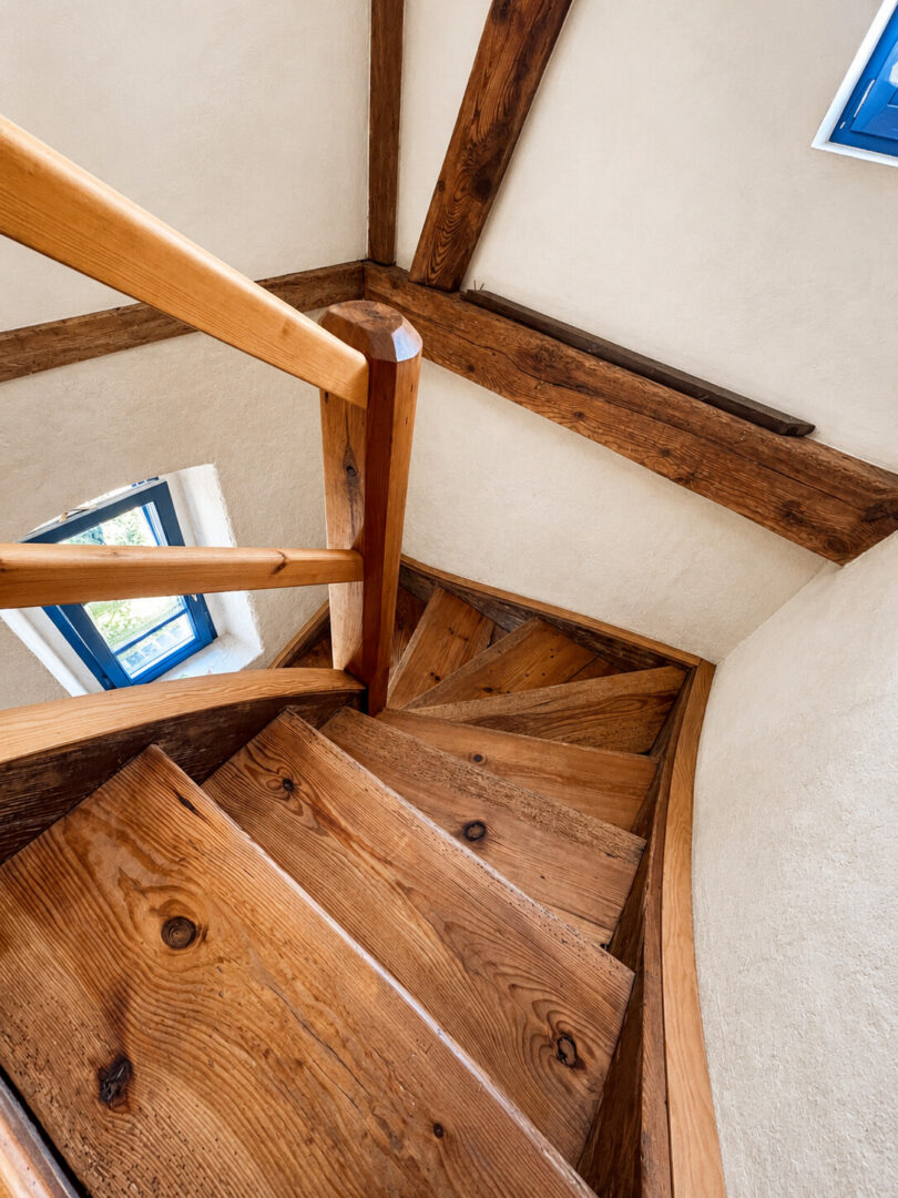 Treppe zur WE OG