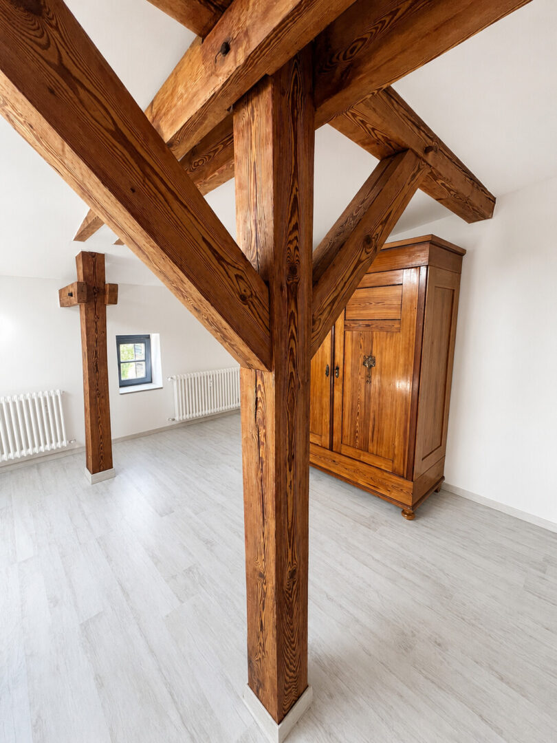 Originale Holzbalken