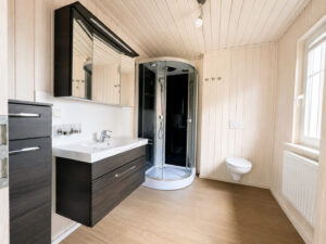 Badezimmer EG
