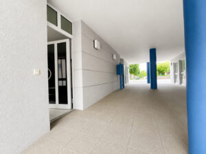 Ebener Wohnungseingang