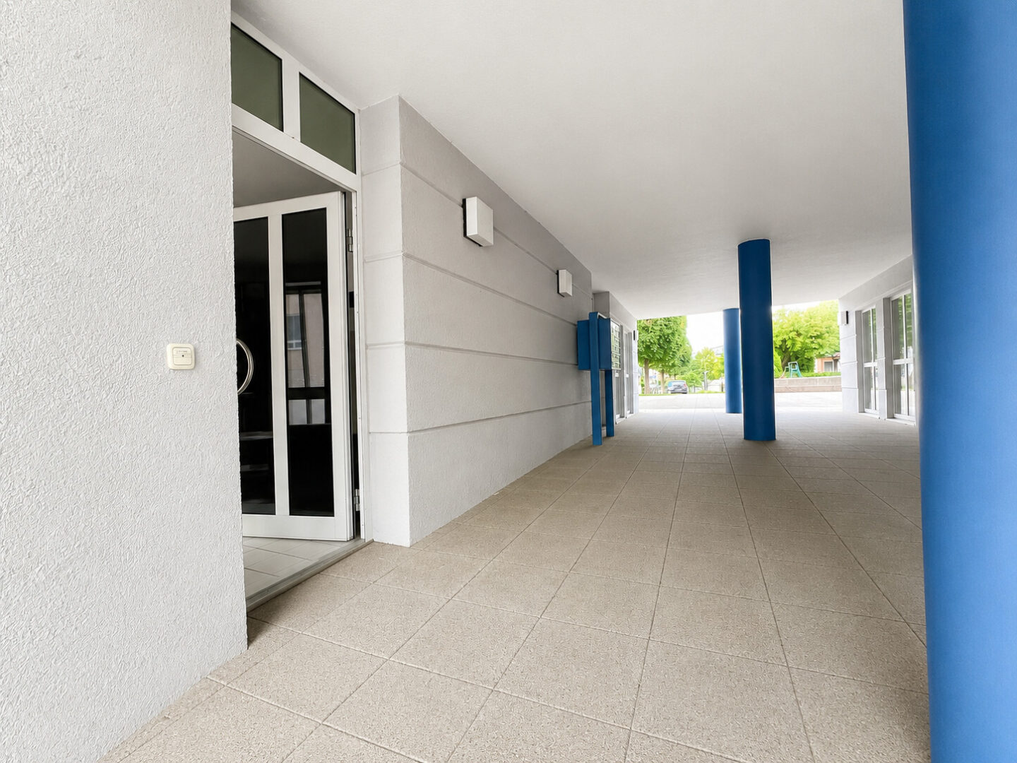Ebener Wohnungseingang