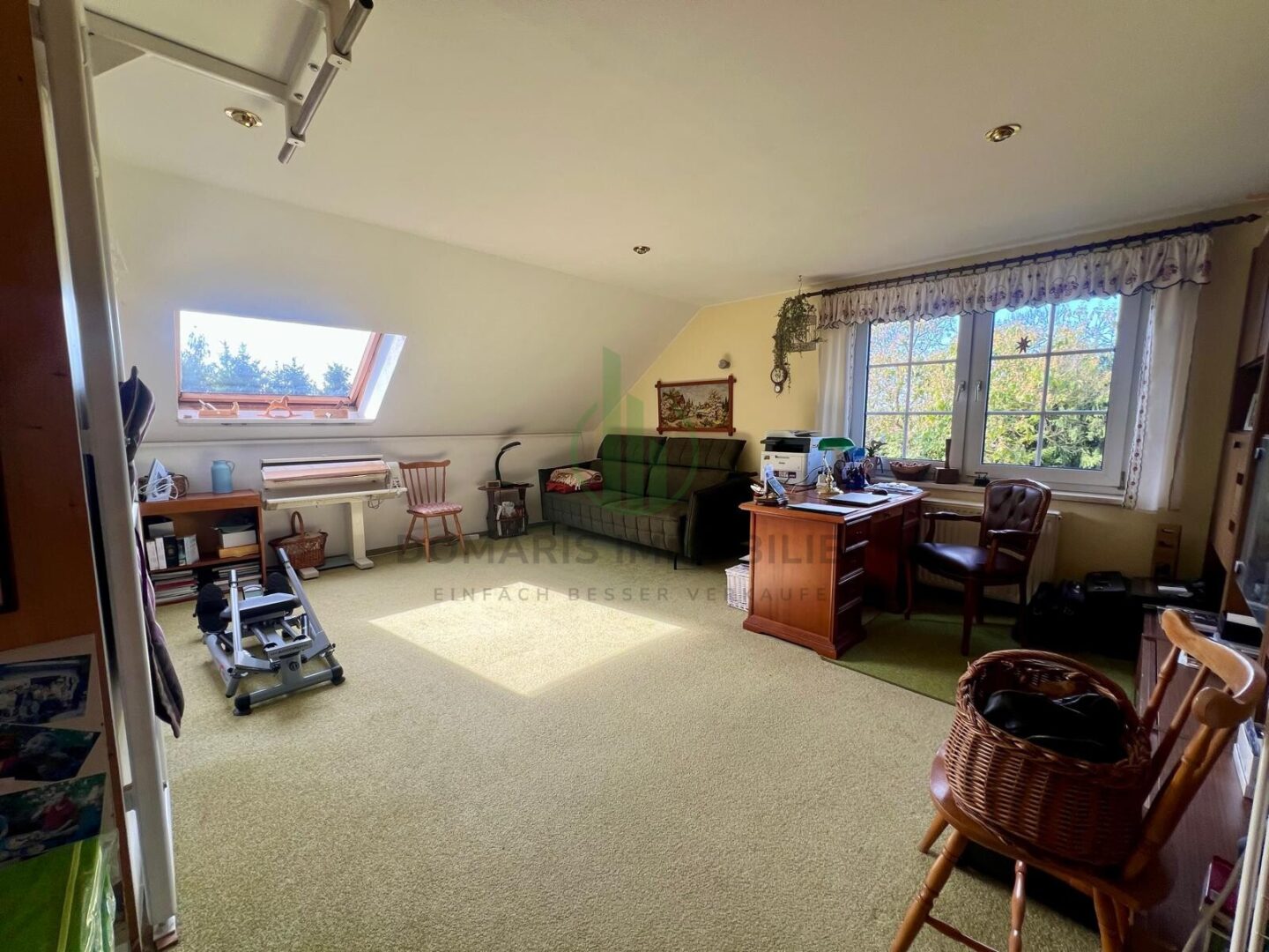 Arbeitszimmer Betreiberwohnung