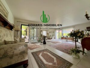 Wohn- und Esszimmer (2)